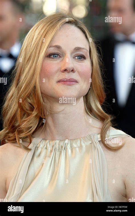 12,417 Laura Linney Photos & High Res Pictures